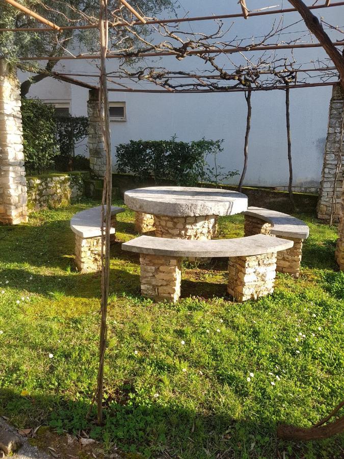 Apartment Mit Balkon Poreč Zewnętrze zdjęcie