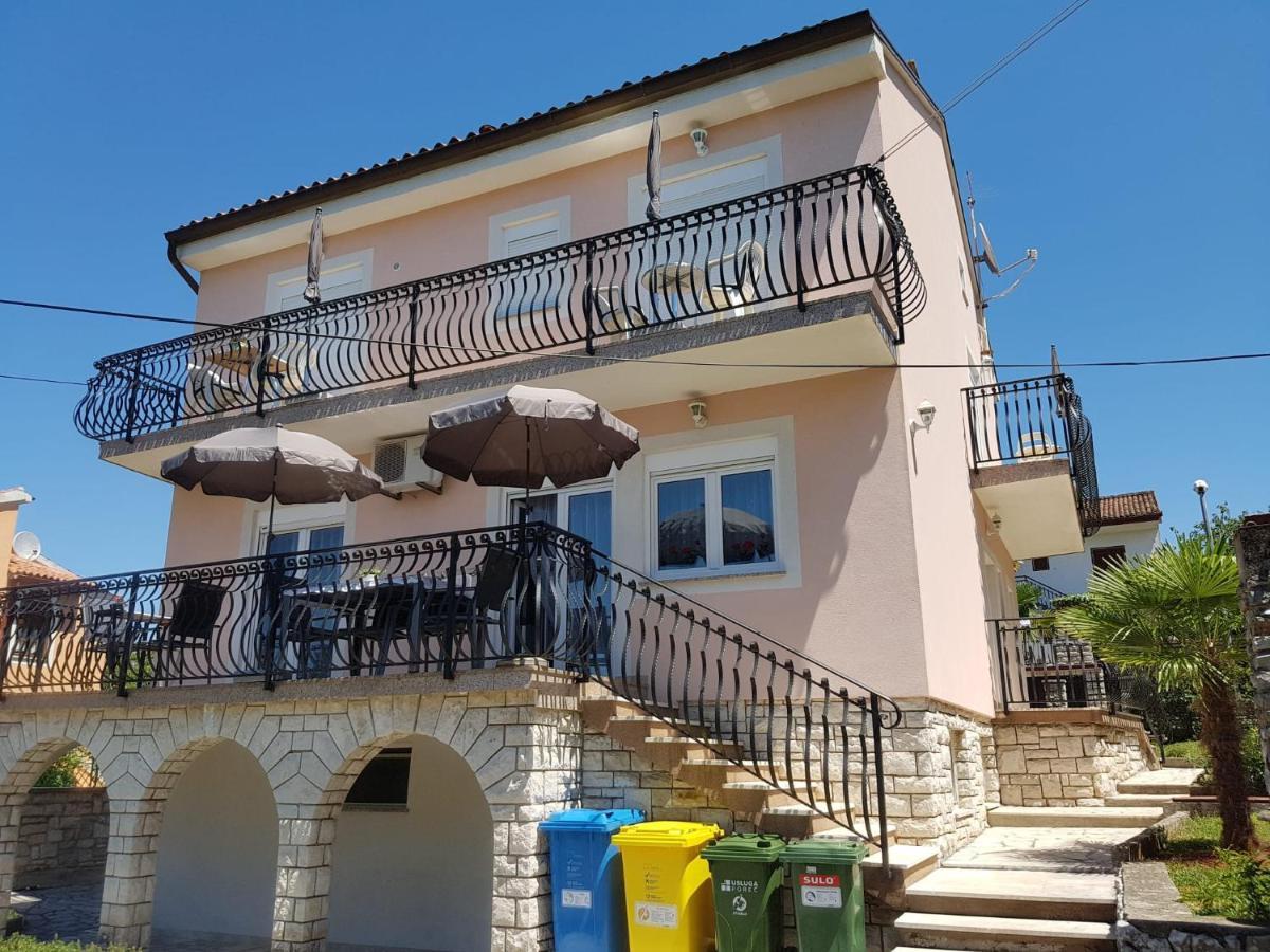 Apartment Mit Balkon Poreč Zewnętrze zdjęcie