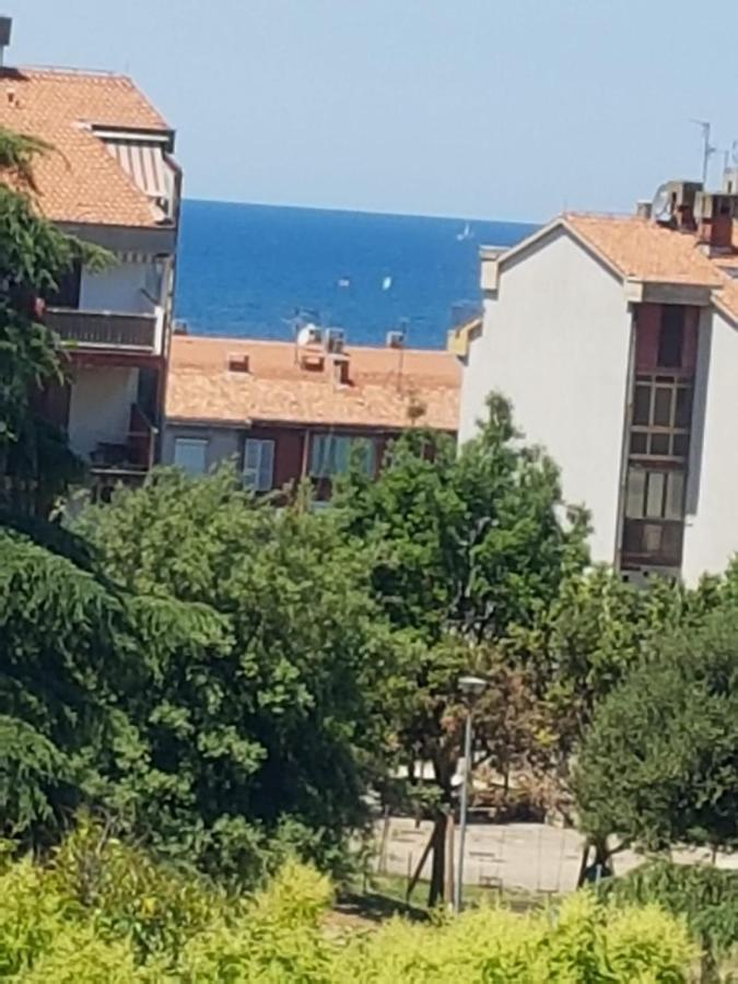 Apartment Mit Balkon Poreč Zewnętrze zdjęcie