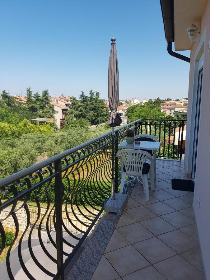 Apartment Mit Balkon Poreč Zewnętrze zdjęcie